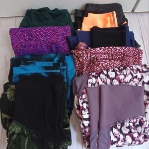 8 Pairs Sz M Workout Legging Bundle | ZELLA REEBOK LUCY GAP XERSION ON GOTTEX